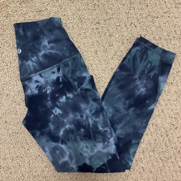 lululemon athletica Pants - Lululemon Align Leggings 23” with pockets